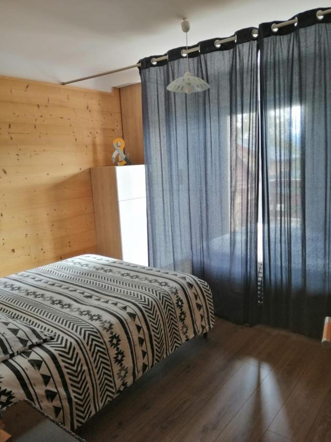 Résidence Campredon - 6 à 8 pers - Linge Inclus - Terrasse 25m2 plein sud - Jardin - Internet - Parking - Navette pied du logement Font-Romeu-Odeillo-Via Esterno foto
