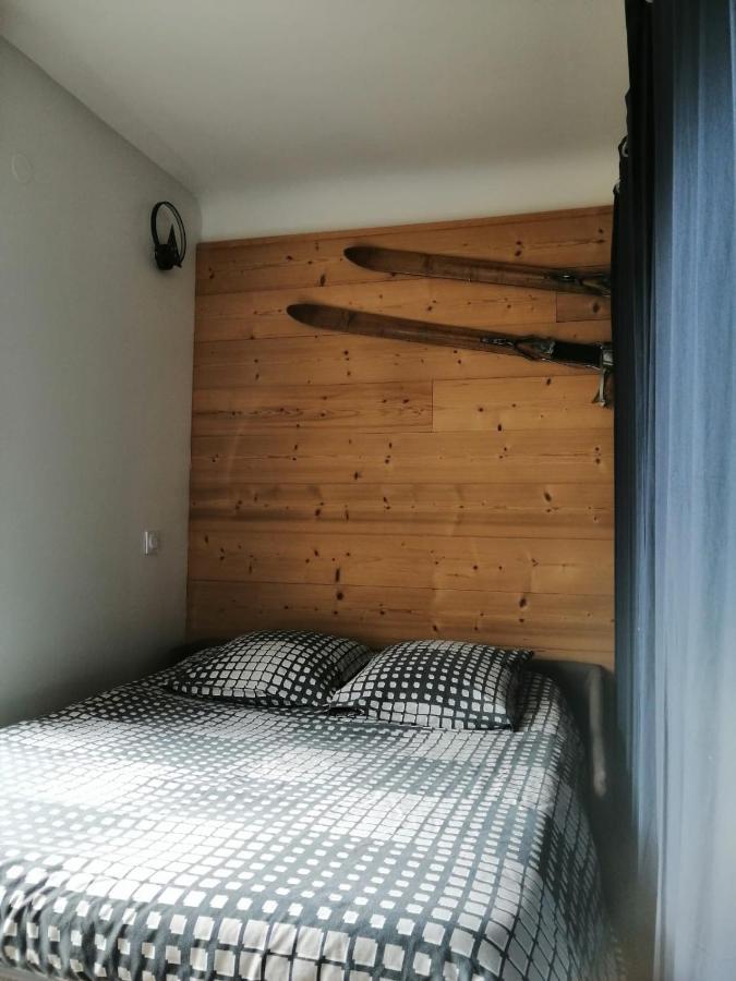 Résidence Campredon - 6 à 8 pers - Linge Inclus - Terrasse 25m2 plein sud - Jardin - Internet - Parking - Navette pied du logement Font-Romeu-Odeillo-Via Esterno foto