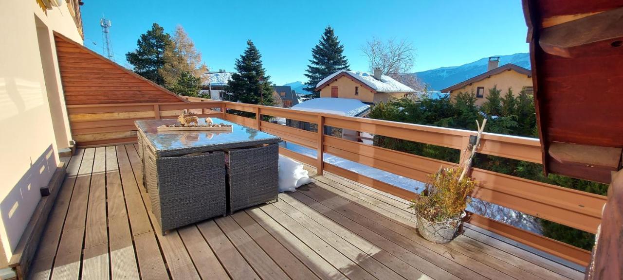 Résidence Campredon - 6 à 8 pers - Linge Inclus - Terrasse 25m2 plein sud - Jardin - Internet - Parking - Navette pied du logement Font-Romeu-Odeillo-Via Esterno foto